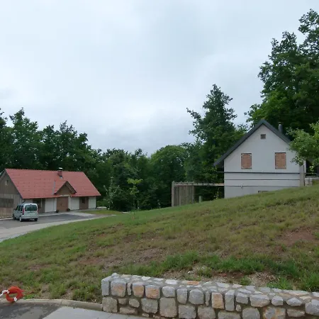 Vineyard Smerke 3 Holiday home